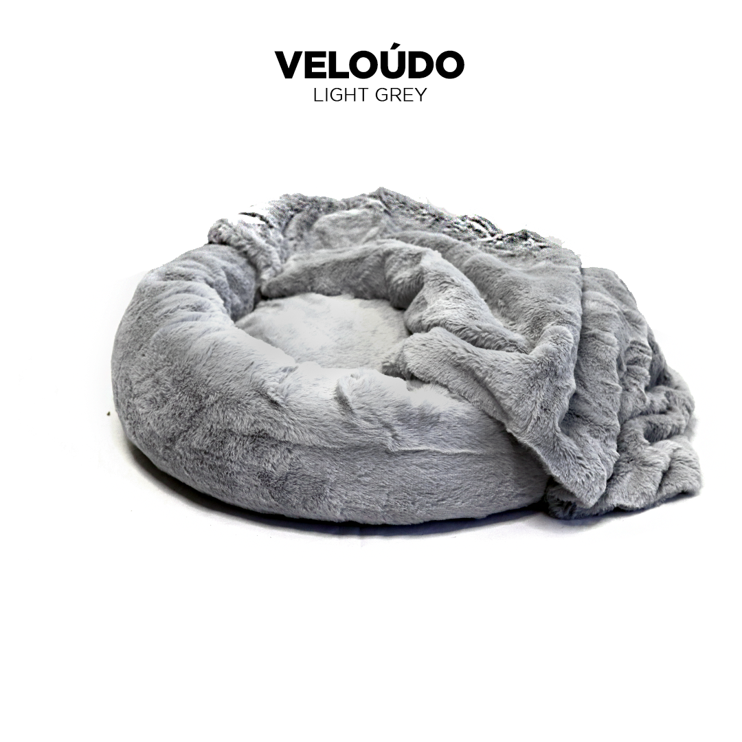 Light-Grey Short-Fur Velvet-Veloúdo Medium 70cm IREMIA™ Dog Bed 4.0 with matching blanket variation product image From Pets Planet - South Africa’s No.1 ePet Store for premium pet products, online pet shopping, best pet store near me, for dog beds, dog bed, plush dog bed, washable dog bed, fluffy dog bed, calming dog bed, relaxing dog bed, takealot dog bed, dog bed takealot, anxiety dog bed, donut dog bed, iremia dog bed, pet bed from a pet store Olivedale, pet store Bryanston, Pet Store Johannesburg