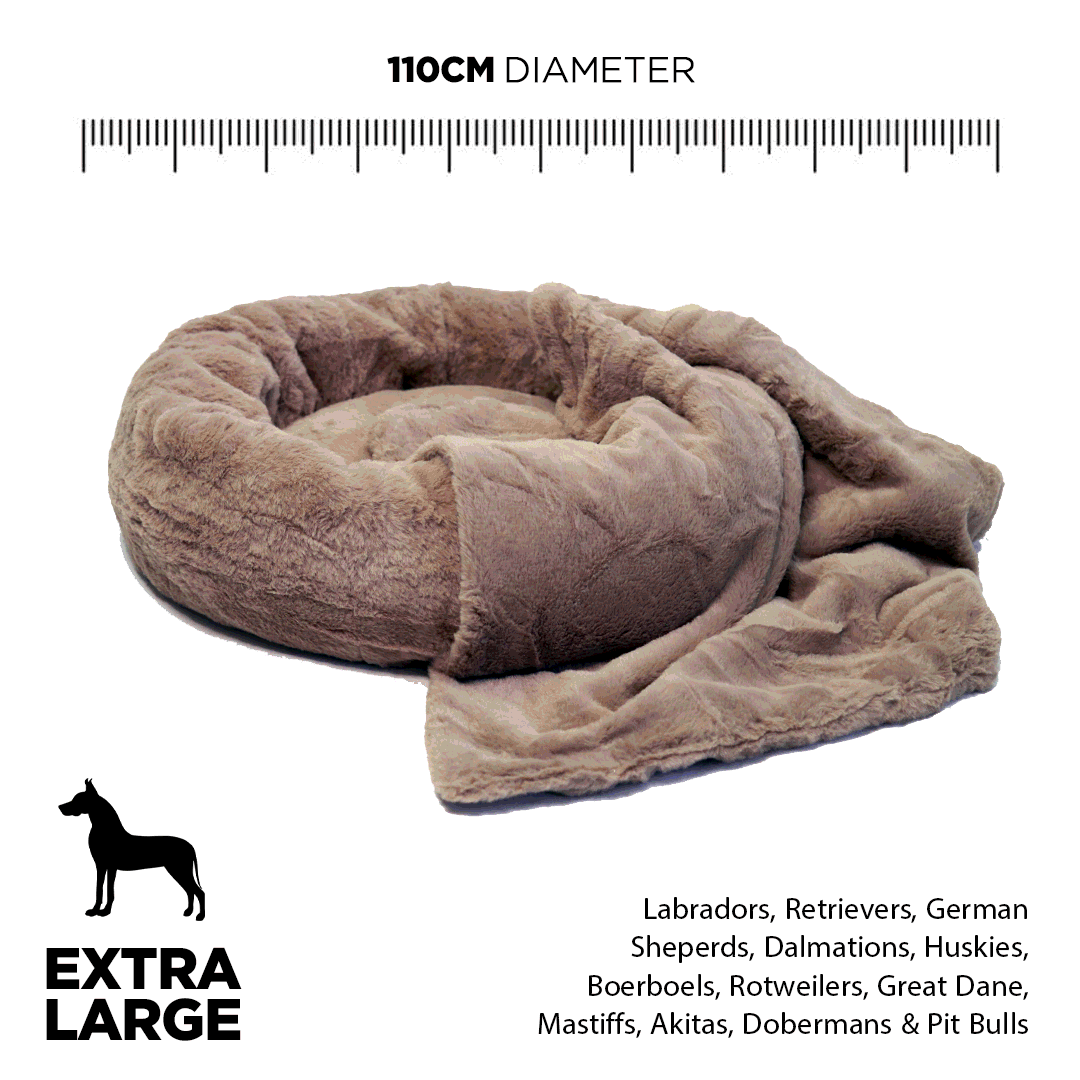 Pre Order The Extra Large 110cm Short Fur Velvet Veloudo IREMIA Dog Bed Pets Planet South Africa s No.1 ePet Store for premium pet products online pet shopping for the best pet store
